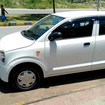 Workshop service bay in Islamabad
