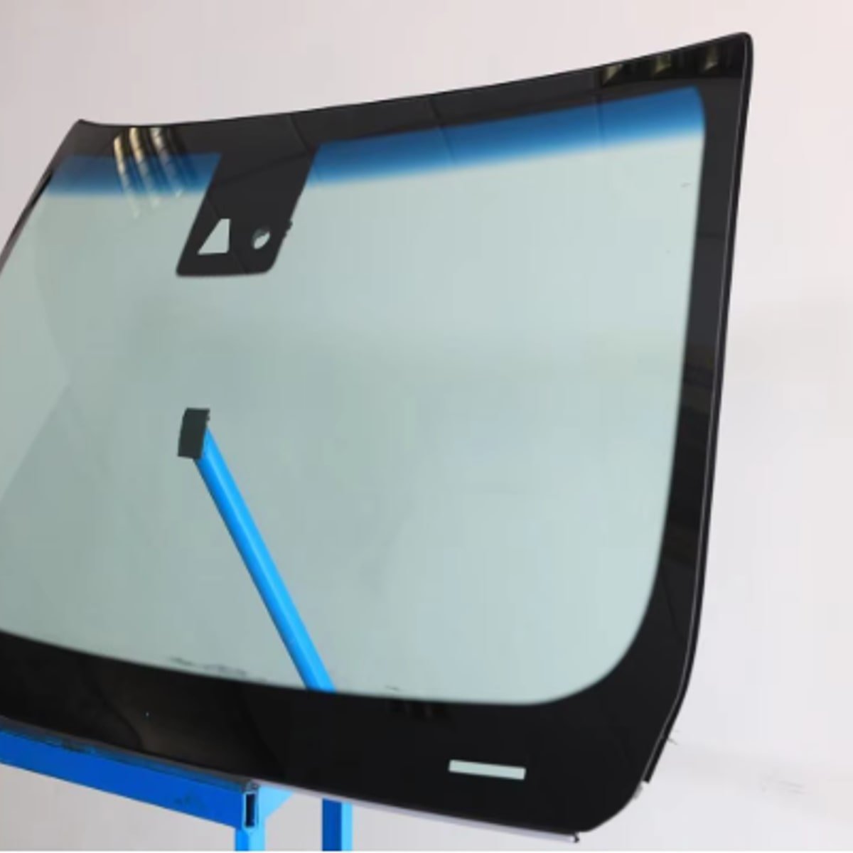 Windshield at Fakhar Auto Workshop
